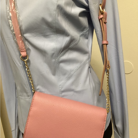 Brand new with tags Pink Crossbody Bag - Picture 3 of 5